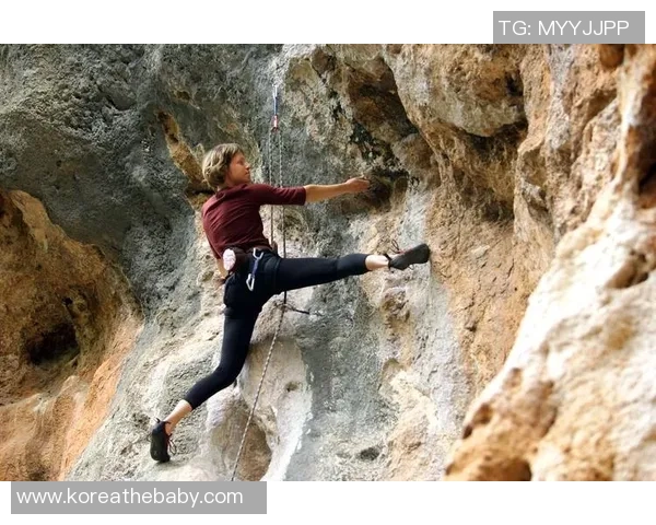 南京攀岩队技术争议引发热议攀岩爱好者的不同声音与观点碰撞 南京攀岩队技术争议引发热议攀岩爱好者的不同声音与观点碰撞