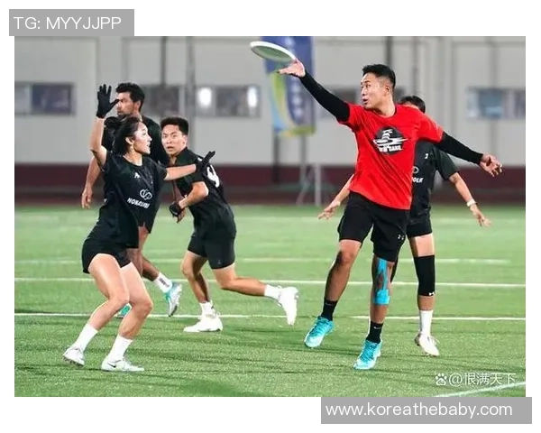 武汉飞盘队战术深度解析与其他队伍的对比分析 武汉飞盘队战术深度解析与其他队伍的对比分析