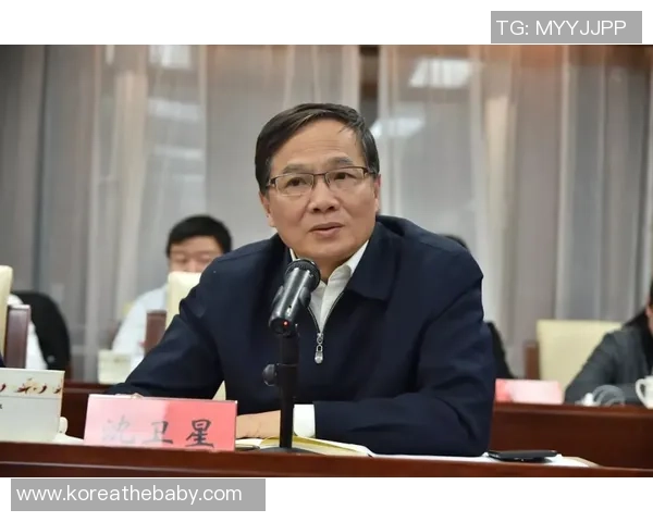 飞盘与梦想交织的旅程：张军的深度对话与人生启示