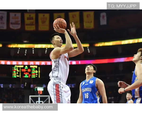 CBA精彩回顾江苏队对阵北京队的激烈对抗全场录像分析 CBA精彩回顾江苏队对阵北京队的激烈对抗全场录像分析