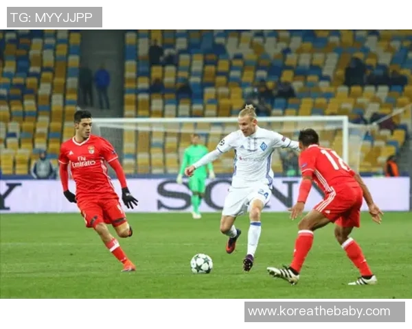 乌德青年迎战罗支全力争胜力争晋级下一轮赛事 乌德青年迎战罗支全力争胜力争晋级下一轮赛事