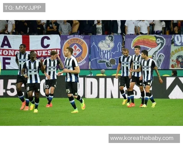 帕尔马主场迎战维罗纳争夺意甲宝贵积分的激烈较量 帕尔马主场迎战维罗纳争夺意甲宝贵积分的激烈较量